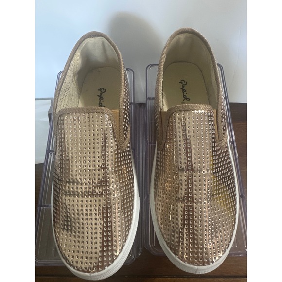 Qupid Slip On Sneakers‎ Metallic Rose Gold Casual Shoes Comfortable Size 8 - Picture 1 of 4